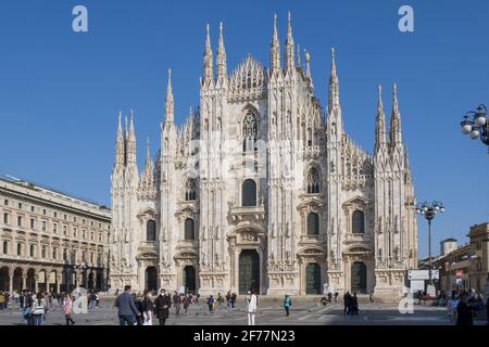 Italia, Lombardia, Milano, Piazza dei Mercanti, Piazza del Duomo, Il Duomo nel centro storico, la cattedrale in stile gotico Foto Stock