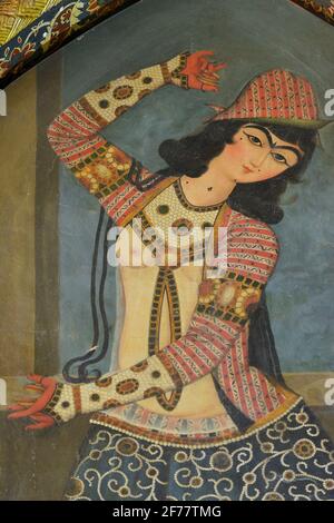 Iran, Shiraz, Nazar Garden, Pars Museum, Pittura che rappresenta una ballerina Qajar Foto Stock