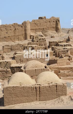 Iran, provincia di Kerman, dichiarata Patrimonio Mondiale dall'UNESCO, deserto LUT, oasi in rovina di Kashit Foto Stock