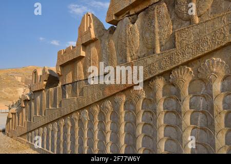 Iran, Persepolis, patrimonio mondiale dell'UNESCO, Apadana scala nord Foto Stock