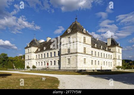 Francia, Yonne, Ancy le Franc castel e il suo parco progettato da Andre le Notre Foto Stock