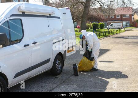 Greenwich, Londra, Regno Unito. 04th Apr 2021. Dopo la morte di una donna a Greenwich è stata avviata un'indagine. Credit: Uknip/Alamy Live News Foto Stock