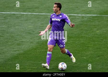 ELCHE, SPAGNA - 4 APRILE: Canales di Real Betis durante la Liga Santander partita tra Elche CF e Real Betis all'Estadio Manuel Martinez Valero ON Foto Stock