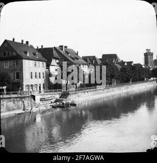 Immagine skioptic con motivi di case lungo il fiume Neckar, Heilbronn.The immagine è stato conservato in cartone etichettato: Il viaggio 1906. Heilbronn.7. Foto Stock