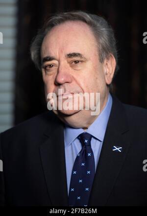 Aberdeenshire, Scozia, Regno Unito. 6 Apr 2021. NELLA FOTO: Alex Salmond, leader del Partito Alba ed ex primo Ministro della Scozia ed ex leader del Partito Nazionale Scozzese (SNP), ha parlato di un'intervista con Good Morning Britain (GMB) sul lancio del Partito Alba e sull'anniversario della Dichiarazione di Arbroath. Credit: Colin D Fisher Credit: Colin Fisher/Alamy Live News Foto Stock