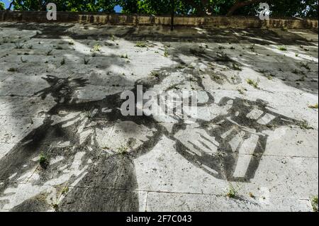 William Kentridge, artista, Lungotevere, River, Tevere, Roma, Lazio, Italia, Europa Foto Stock