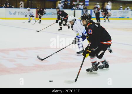 Copa de la Reina Hockey Hielo Femenino: Majadahonda 5-2 CH Txuri Urdin 04 abr 2021 El SAD Majadahonda se ha impuesto por 5-2 al Txuri Urdin en la Copa Foto Stock