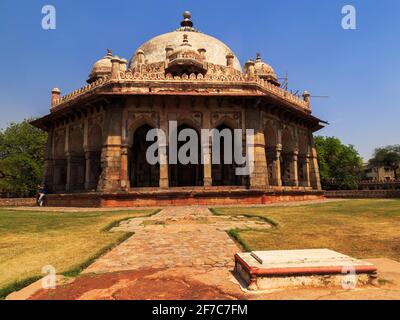 Percorso per il famoso luogo storico di Delhi, India - Tomba di Isa khan Foto Stock