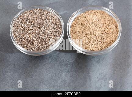 Semi di chia macinati - Salvia Hispánica Foto stock - Alamy