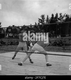 Incontro di pugilato su F 2, 1940 incontro di pugilato su F 2 flotta di volo Roslagens, 1940. Foto Stock