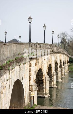 Xviii secolo ponte Maidenhead, Maidenhead, Berkshire, Inghilterra, Regno Unito Foto Stock