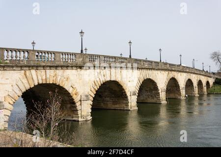 Xviii secolo ponte Maidenhead, Maidenhead, Berkshire, Inghilterra, Regno Unito Foto Stock