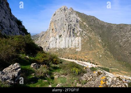 Sentiero escursionistico la Cuna sopra il passo Zafarraya tra Andalucía e Granada, Spagna, Europa Foto Stock