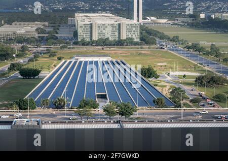 Veduta aerea del Teatro Nazionale di Brasilia e Claudio Santoro - Brasilia, Distretto Federale, Brasile Foto Stock