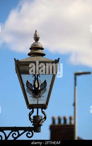 The Swan con pub a due colli e locale di musica dal vivo A Macclesfield in Cheshire Foto Stock