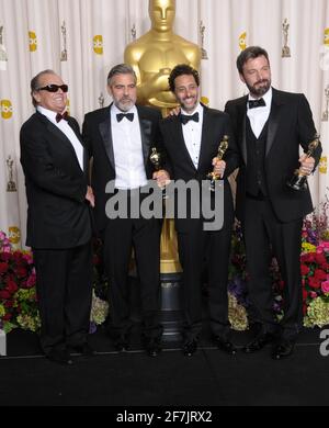 George Clooney, Grant Heslov, ben Affleck e Jack Nickolson alla Sala Stampa 85° Academy Awards 2013 - Oscar - al Dolby Theatre di Los Angeles Foto Stock