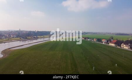 Muehlberg a Elbe Cycle Route Elberadweg tra Riesa e Belgern Sassonia Foto Stock