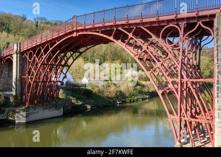 Il ponte in ferro di Ironbridge, Shropshire Foto Stock