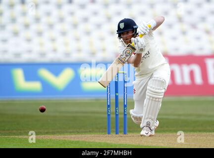 Durham's ben Raine durante la partita del campionato LV= Insurance County Championship a Trent Bridge, Nottingham. Data immagine: Giovedì 8 aprile 2021. Foto Stock