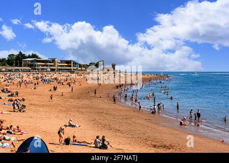 Exmouth lungomare e spiaggia nel glorioso Devon Foto Stock