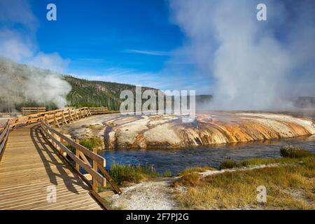 Black Sand Basin nel Parco Nazionale di Yellowstone. Wyoming. STATI UNITI. Foto Stock