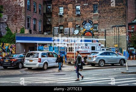 New York City, USA, maggio 2019, vista di una stazione di servizio Mobil nel quartiere Greenwich Village Foto Stock