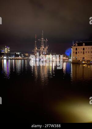 Museo Scheepvaart nel centro di Amsterdam nel luce da sera Foto Stock
