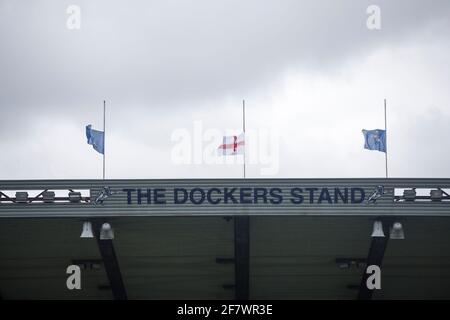 Londra, Regno Unito. 09 aprile 2021. LONDRA, REGNO UNITO. 10 APRILE: Il Den raffigurato durante la partita del campionato Sky Bet tra Millwall e Swansea City al Den, Londra, sabato 10 aprile 2021. (Credit: Federico Maranesi | MI News) Credit: MI News & Sport /Alamy Live News Foto Stock