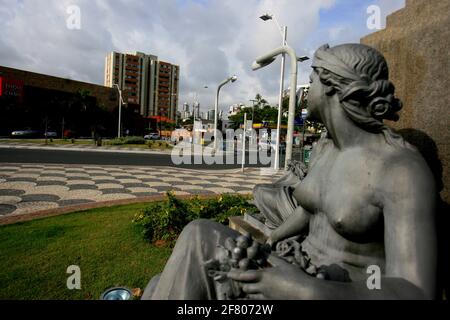salvador, bahia / brasile - 28 dicembre 2016: Sculture sono viste nella regione di Largo da Mariquita nel quartiere Rio Vermelho nella città di SAL Foto Stock