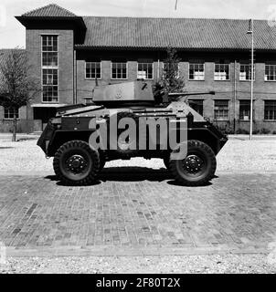 Carri armati, carrier, veicoli armati (Sherman M4A1; RAM II; GMC Staghound; GMC lotter; HUMBER MK i e MK III; Daimler Dingo; Ford Lynx), 1947. Foto Stock