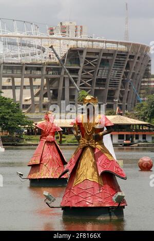 salvador, bahia / brasile - 12 novembre 2012: Scultura di orixas, staccata dal candelabro, sono visti a Dique de Itororo nella città di Salvador. Foto Stock