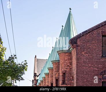 Washington Avenue Armory, 195 Washington Avenue, è ora un luogo di eventi e sport ad Albany. Foto Stock