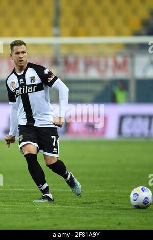 Riccardo Gagliolo (Parma) durante la partita italiana 'sarie A' tra Parma 1-3 Milano allo stadio Ennio Tardini il 10 aprile 2021 a Parma. Credit: Maurizio Borsari/AFLO/Alamy Live News Foto Stock