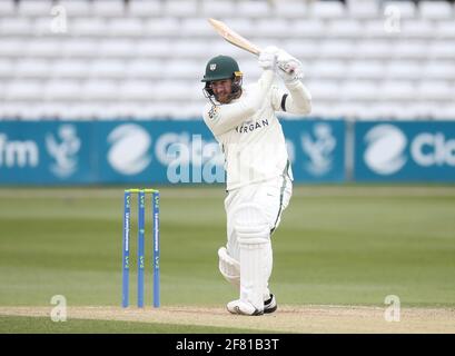 Chelmsford, Regno Unito. 10 Apr 2021. CHELMSFORD INGHILTERRA - APRILE 10: Worcestershire's Riki Wessels durante LV Insurance County Championship Gruppo 1 giorno 3 di quattro tra Essex CCC e Worcestershire CCC al Cloudfm County Ground il 10 aprile 2021 a Chelmsford, Inghilterra Credit: Action Foto Sport/Alamy Live News Foto Stock