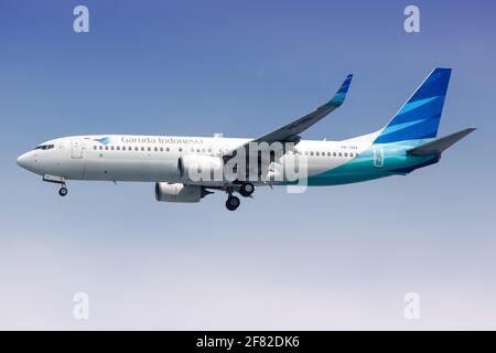 Giacarta, Indonesia – 26. Gennaio 2018: Garuda Indonesia Boeing 737-800 all'aeroporto di Giacarta (CGK) in Indonesia. Boeing è un costruttore di aeromobili basato Foto Stock
