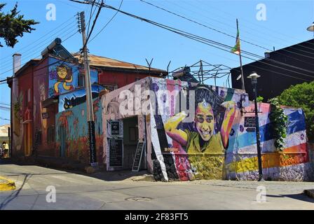 Arte di strada in Valparaiso, Cile Foto Stock