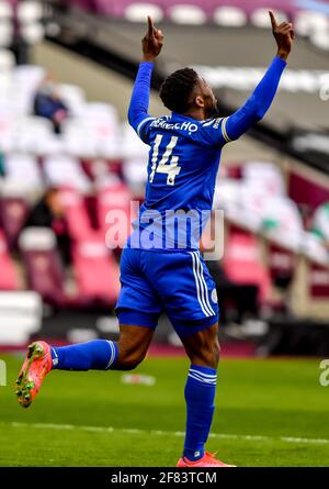 Londra, Regno Unito. 11 Apr 2021. Kelechhi Iheanacho del Leicester City FC festeggia il primo goal del Leicester City FC durante la seconda metà della partita della Premier League tra West Ham United e Leicester City allo stadio di Londra, Queen Elizabeth Olympic Park, Londra, Inghilterra, il 11 aprile 2021. Foto di Phil Hutchinson. Solo per uso editoriale, è richiesta una licenza per uso commerciale. Nessun utilizzo nelle scommesse, nei giochi o nelle pubblicazioni di un singolo club/campionato/giocatore. Credit: UK Sports Pics Ltd/Alamy Live News Foto Stock