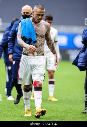 Milano, Italia. 11 Apr 2021. Radja Naindgolan di Cagliari Calcio durante la Serie Italiana 2020/21 UNA partita di calcio tra FC Internazionale e Cagliari Calcio allo Stadio Giuseppe Meazza.Punteggio finale; Inter 1:0 Cagliari. (Foto di Fabrizio Carabelli/SOPA Images/Sipa USA) Credit: Sipa USA/Alamy Live News Foto Stock