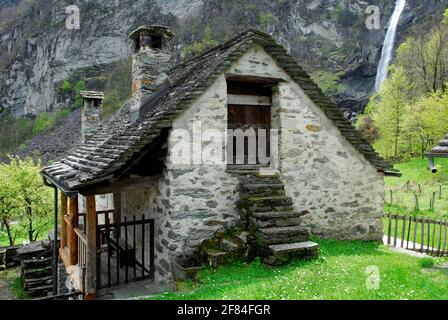 Casa di pietra, Ticino, Foroglio, Val Bavona, Ticino, Svizzera Foto Stock