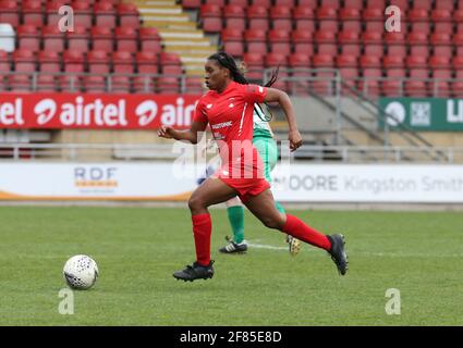 Londra, Regno Unito. 11 Apr 2021. LONDRA, INGHILTERRA - APRILE 11: Nvara Denny di Leyton Orient durante la Vitality Women's fa Cup terzo round tra Leyton Orient Women e Chichester & Selsey Ladies al Breyer Group Stadium, Brisbane Road, Londra UK il 11 Aprile 2021 Credit: Action Foto Sport/Alamy Live News Foto Stock
