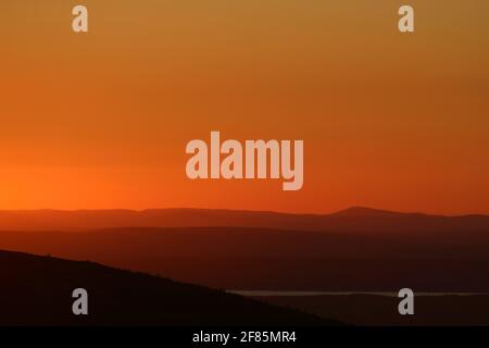 Maestoso tramonto visto dalla cima della Cadillac Mountain, Acadia National Park, Maine, Stati Uniti Foto Stock