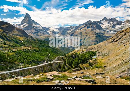 Alpi svizzere con il Cervino vicino a Zermatt Foto Stock