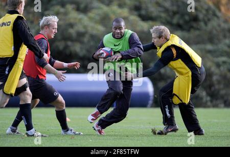 Inghilterra Rugby Team allenarsi al Penny Hill Park per la loro partita con l'Australia. 11/4/09. IMMAGINE DAVID ASHDOWN Foto Stock