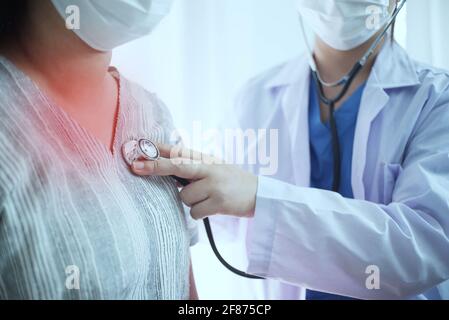 Il coronavirus ha influenzato la lungsใ umana Foto Stock