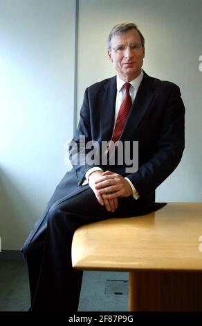 IL NUOVO PRESIDENTE DEL GRUPPO FERROVIARIO GEOFFREY HOWE.5/3/02 PILSTON Foto Stock