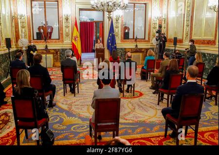 Madrid, Spagna. 12 Aprile 2021. **NESSUNA SPAGNA** la regina Letizia di Spagna partecipa al tributo alla figura di Clara Campoamor al Congresso dei deputati il 12 aprile 2021 a Madrid, Spagna. Credit: Jimmy Olsen/Media Punch/Alamy Live News Foto Stock