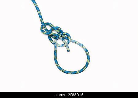 Annodare le bowline su sfondo bianco Foto Stock