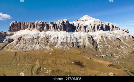 Piz boe, vista sulla cima del Sella gruppe o sul Gruppo di Sella, Tirolo del Sud, Dolomiti, Italia Foto Stock