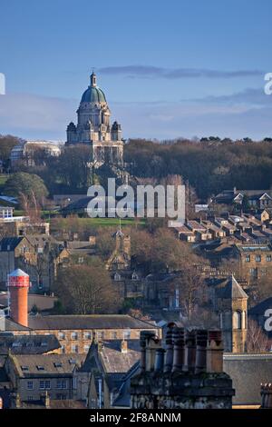 Vista sulla città di Ashton Memorial. Lancashire Regno Unito Foto Stock