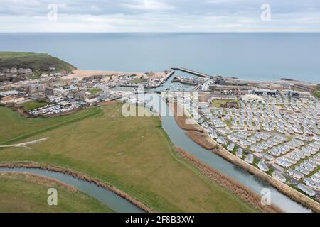 Vista aerea di West Bay vicino a Bridport, Dorset Foto Stock